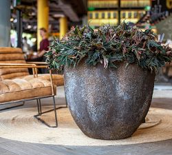 Livona Textured Ficonstone Planter