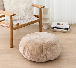 Bela Shortwool Sheepskin Round Pouf