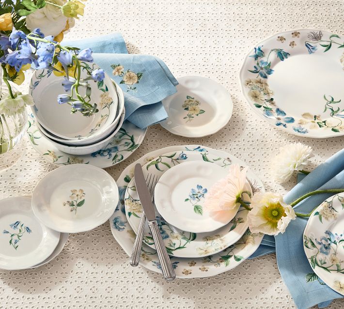 Monique Lhuillier Summer Blossom Outdoor Melamine Dinner Plates
