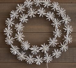 Lit Twinkling Cluster Wreath