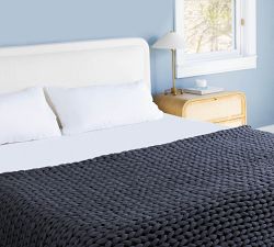 Bearaby Ocean Hugger Blanket