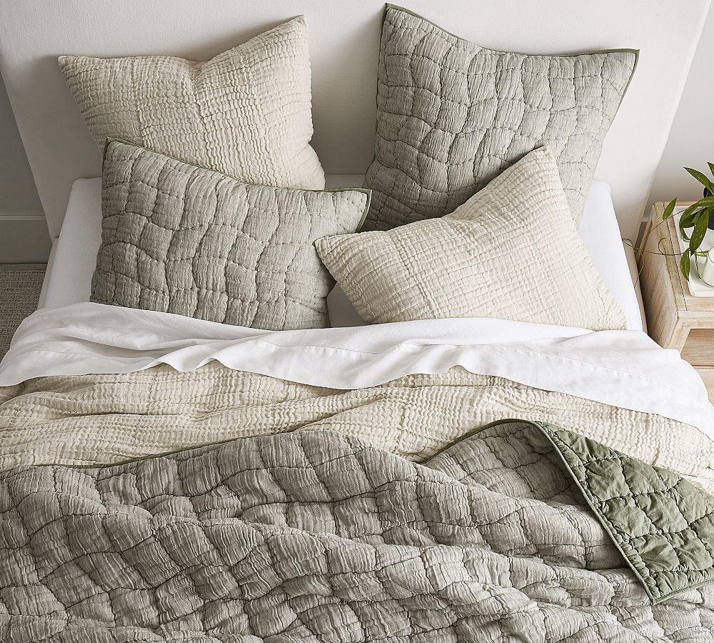 Cloud Quilt KING