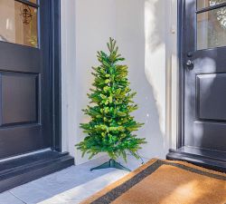 Yule Tide Christmas Tree