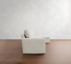 Pearce Square Arm Slipcovered Chaise Sectional (101"&ndash;141")