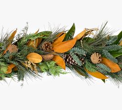 Fresh Pinecone, Magnolia &amp; Canella Berry Garland - 6'