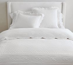 Heirloom Scallop Quilt