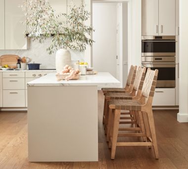 Heritage Toscana Entryway 