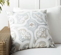 Outdoor Oasis Outdoor Pillow Set