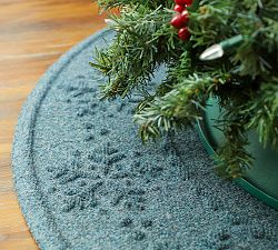 Snowflake Round Tree Skirt