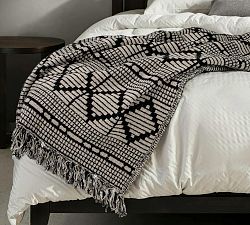Ginni Diamond Pattern Fringe Throw