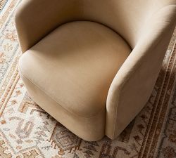 Nicolette Rug Swatch - Free Returns Within 30 Days