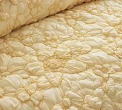 Monique Lhuillier Marguerite Quilt