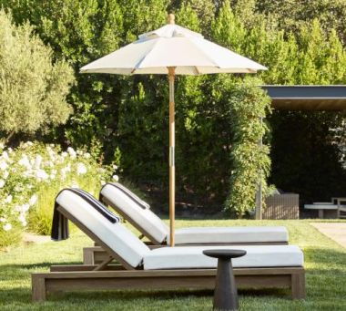 Outdoor Chaises &amp; Daybeds