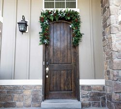 Indoor/Outdoor Garland Hanger