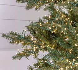 Pre-lit Faux Natural Cut Monaco Pine