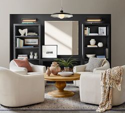 Heritage Farmhouse Reclaimed Wood Round Coffee Table (44&quot;)