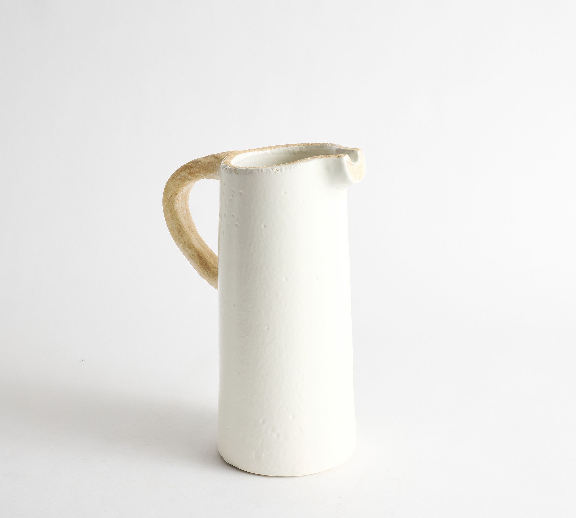 Arquette Pitcher