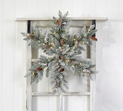 Lit Snowflake Fir Wreath - 30"