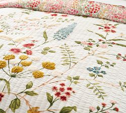 Spring Floral Bouquet Quilt