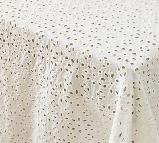 Monique Lhuillier Eyelet Organic Cotton Tablecloth - Thumbnail 2