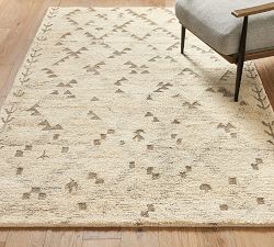 Carbella Hand-Tufted Rug