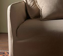 Kynlee Slipcovered Daybed