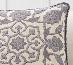 Lovisa Medallion Linen Pillow Cover