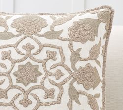 Lovisa Medallion Linen Pillow Cover