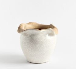 Scallop Ceramic Collection
