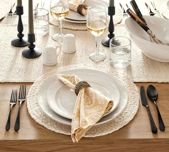 Casoro 4er felt placemat round in Grijs, hoogwaardige placemat voor alle gelegenheden, edele placemats elk 35cm hoog, modern tafelaccessoire, afwasbaar