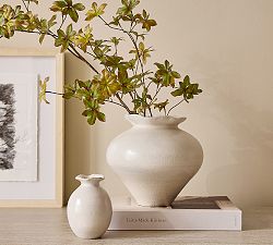 Willa Textured Vase