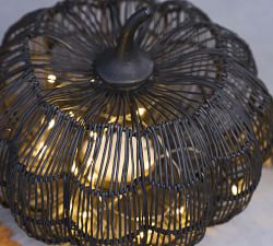 Lit Wire Pumpkins