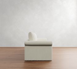 Westwood Roll Arm Slipcovered Sofa (71"&ndash;131")