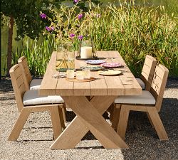 Modern Farmhouse Rectangular Extendable Outdoor Dining Table (94&quot;-112&quot;)