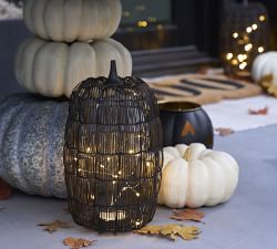 Lit Wire Pumpkins