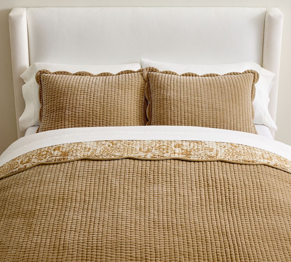 Pottery Barn Reversible Quilt - Bronze, Full/Queen