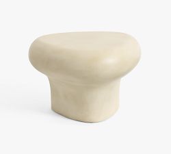 Vila Concrete Round Outdoor Side Table (24")