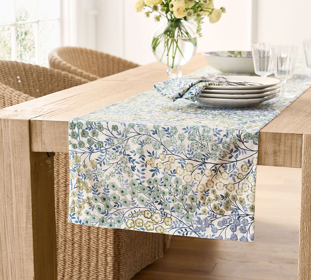 Flowervine Cotton Table Runner