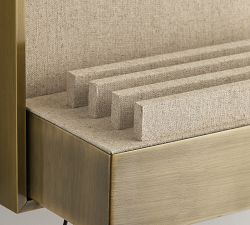 Foley Pinboard Charging Station