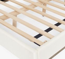 Dempsey Tufted Upholstered Bed