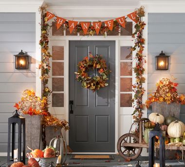 Thanksgiving Decorating