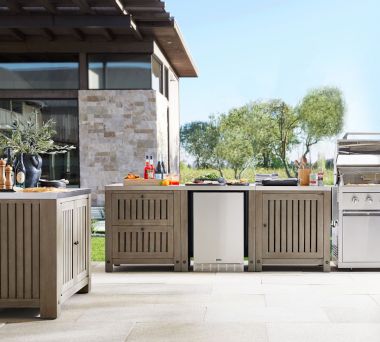 Abbott Outdoor Kitchen
