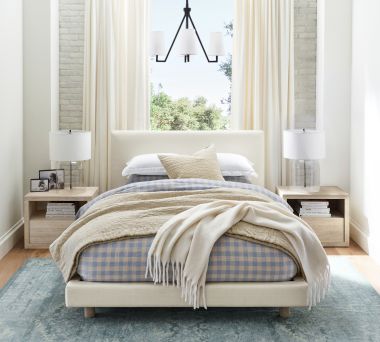 Cayman Tufted Bedroom