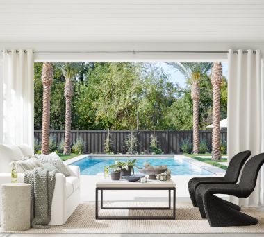 Big Sur Malibu Outdoor Lounge