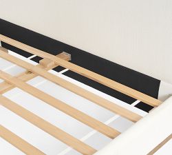 Chesterfield Non-Tufted Upholstered Sleigh Bed