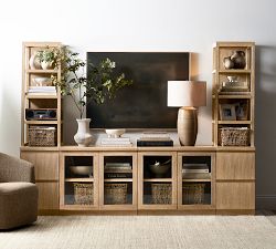 Pacific Entertainment Center (102")