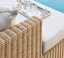 Huntington Wicker Outdoor Daybed