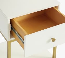 Delaney Nightstand (16")