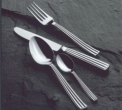 Sole Italian Flatware &amp; Serve Set