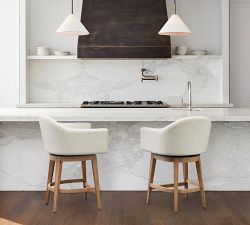 Kensington Metal Pendant (12")